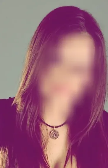 Emma, 31