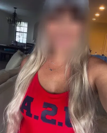 Hanna, 38