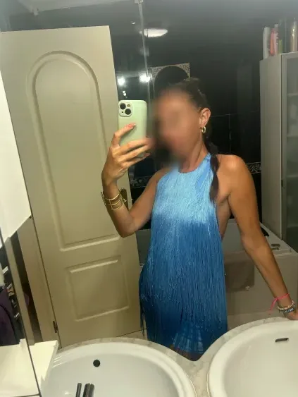 Hannah, 32