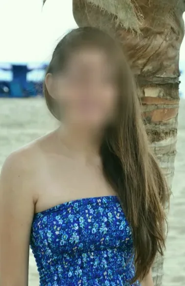 Lena, 28