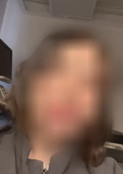 Luisa, 36
